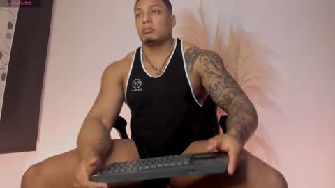 chrizmacgregor online show from 10/17/25, 02:59