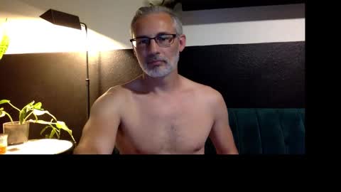 Chrome89 online show from 10/25/25, 02:19