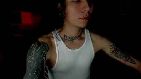 Snapshot of chromeheart_ chatting on 10/17/25, 02:04 Mach online show from 10/17/25, 02:04