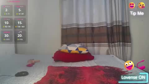 Snapshot of chrsatbell chatting on 12/04/25, 03:38 chrsatbell online show from 12/04/25, 03:38