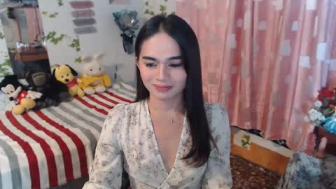 Ur Suraya22 online show from 02/05/25, 04:03