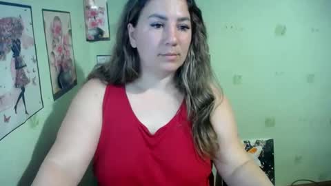 Snapshot of chrystalbella chatting on 03/05/25, 03:29 Diana online show from 03/05/25, 03:29
