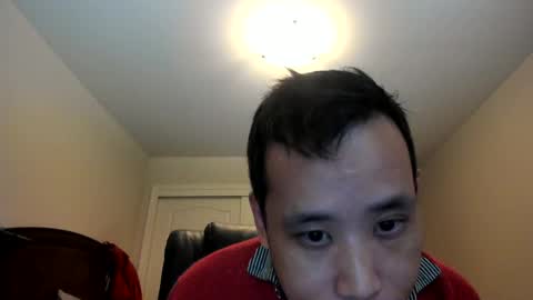 Snapshot of chsiao chatting on 12/31/24, 07:40 chsiao online show from 12/31/24, 07:40