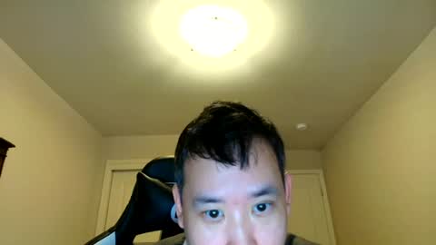 Snapshot of chsiao chatting on 06/18/26, 01:39 chsiao online show from 06/18/26, 01:39