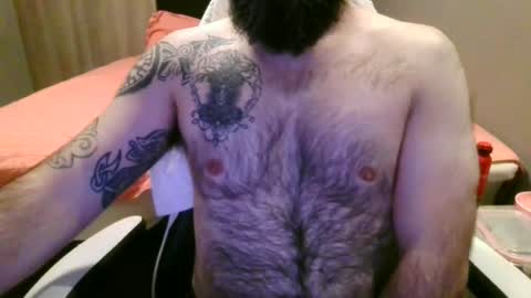 Snapshot of chub_bear_99 chatting on 06/12/26, 11:42 chub bear 99 online show from 06/12/26, 11:42