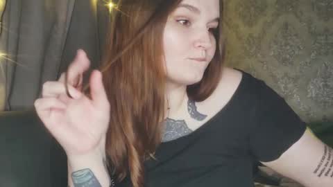 Snapshot of chubbeee chatting on 01/09/25, 04:41 Sasha online show from 01/09/25, 04:41