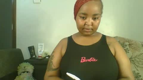 Snapshot of chubby_princess2 chatting on 10/22/25, 04:18 chubby_princess2 online show from 10/22/25, 04:18