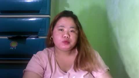 Snapshot of chubbybigtits_01 chatting on 10/15/25, 10:37 chubbybigtits_01 online show from 10/15/25, 10:37