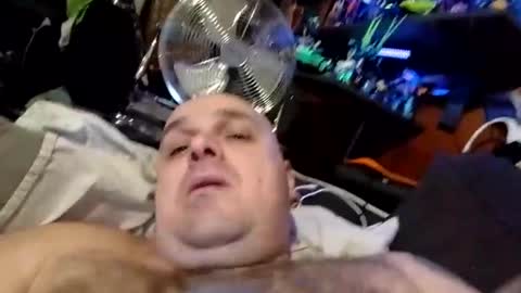 Snapshot of chubbyissy chatting on 11/03/25, 07:15 Chubbydutch man online show from 11/03/25, 07:15