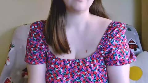 Maia online show from 01/01/25, 11:16