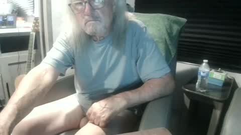 chuck3355257141 online show from 07/16/26, 01:00