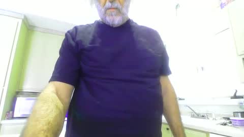 Snapshot of chuck354139 chatting on 12/31/24, 03:31 chuck354139 online show from 12/31/24, 03:31