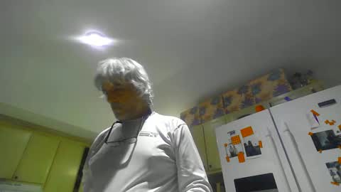 Snapshot of chuck354139 chatting on 01/06/25, 05:19 chuck354139 online show from 01/06/25, 05:19