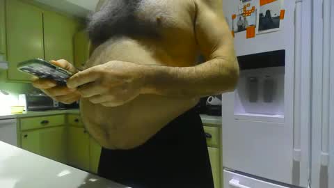 Snapshot of chuck354139 chatting on 01/13/25, 01:02 chuck354139 online show from 01/13/25, 01:02
