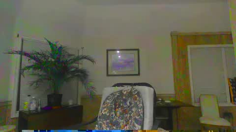 Snapshot of chuck354139 chatting on 02/13/25, 08:27 chuck354139 online show from 02/13/25, 08:27