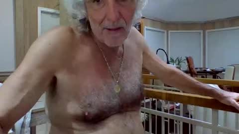 Snapshot of chuck354139 chatting on 09/09/25, 03:17 chuck354139 online show from 09/09/25, 03:17