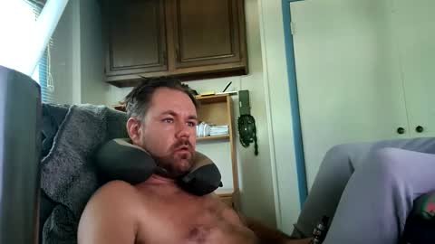 chuck7891 online show from 10/01/25, 08:04