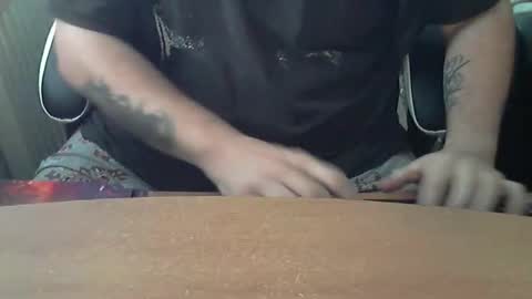 Snapshot of chunkisgreat chatting on 11/29/25, 02:31 chunkisgreat online show from 11/29/25, 02:31