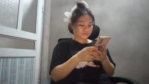 Snapshot of chupi12 chatting on 05/21/26, 02:13 Chupi online show from 05/21/26, 02:13