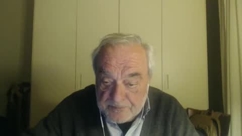 Snapshot of ciaoamoremio4 chatting on 01/06/25, 04:04 ciaoamoremio4 online show from 01/06/25, 04:04