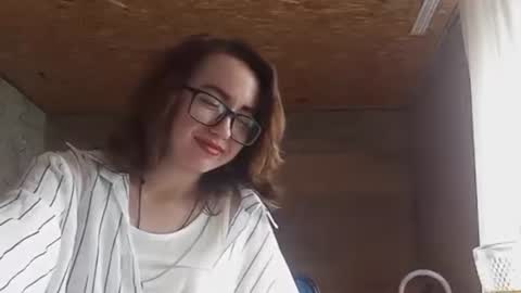 Olivia online show from 06/15/26, 08:27