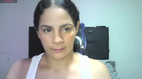 cieloo_777 online show from 07/04/26, 02:18