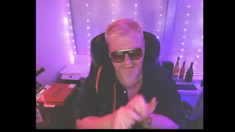 cigardaddy8869 online show from 06/27/26, 04:39