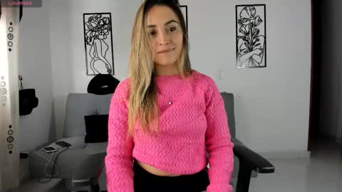 Snapshot of ciindy_lovee chatting on 09/08/25, 04:17 Ciindy Lovers online show from 09/08/25, 04:17