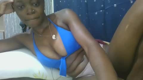 cilia petite online show from 02/23/25, 07:11