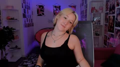 Cin Bellamy online show from 10/06/25, 06:44