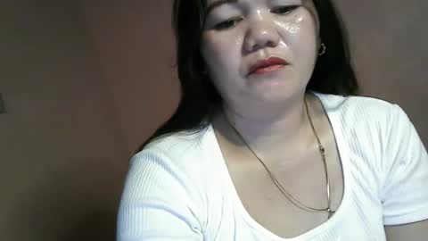 Snapshot of cindy_hot23 chatting on 01/20/25, 11:21 cindy_hot23 online show from 01/20/25, 11:21