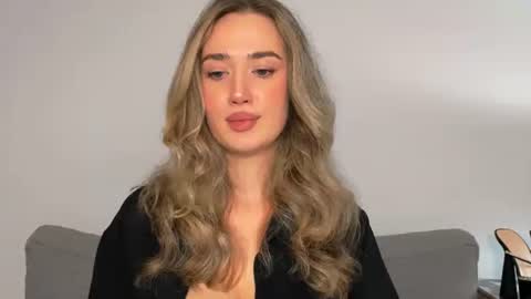 Snapshot of cindyprettywomen chatting on 10/08/25, 03:53 cindyprettywomen online show from 10/08/25, 03:53