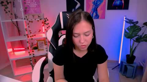 Cindy online show from 10/10/25, 03:16