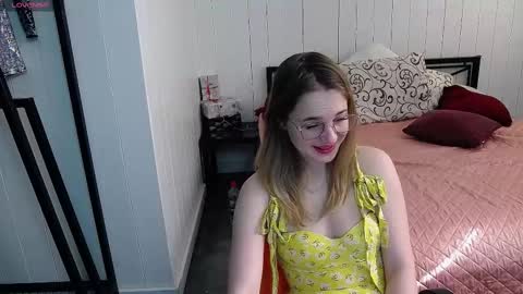 Cindy online show from 03/12/25, 08:08