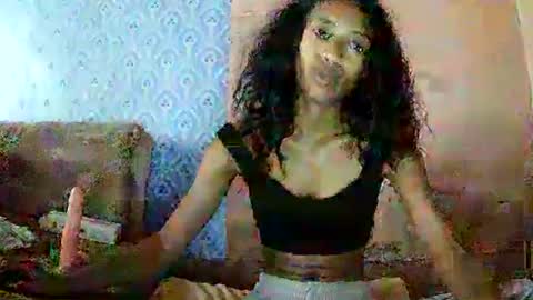 cindyx69 online show from 03/12/25, 08:41