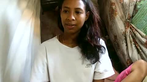 Snapshot of cindyx69 chatting on 09/19/25, 07:21 cindyx69 online show from 09/19/25, 07:21