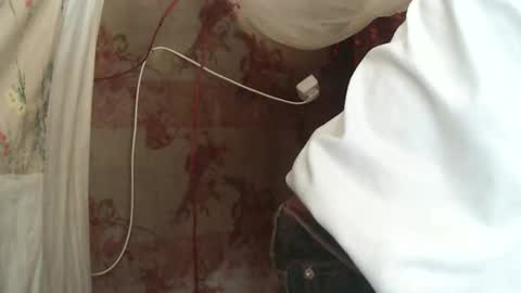 Snapshot of cindyx69 chatting on 11/06/25, 08:26 cindyx69 online show from 11/06/25, 08:26