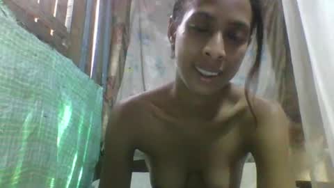 Snapshot of cindyx69 chatting on 11/25/25, 10:37 cindyx69 online show from 11/25/25, 10:37