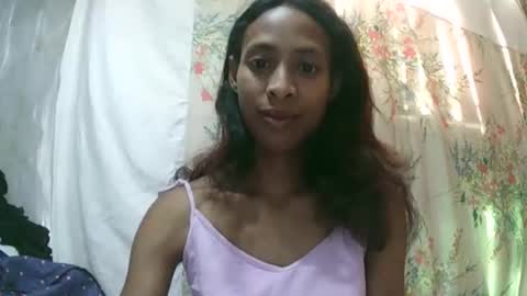 Snapshot of cindyx69 chatting on 12/02/25, 05:35 cindyx69 online show from 12/02/25, 05:35