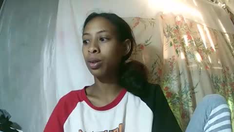 Snapshot of cindyx69 chatting on 12/04/25, 03:38 cindyx69 online show from 12/04/25, 03:38