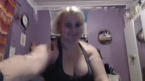 Cinna online show from 12/19/24, 11:50