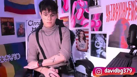 Snapshot of cinnamon_boyxxx chatting on 03/09/25, 01:56 David Independent Model online show from 03/09/25, 01:56