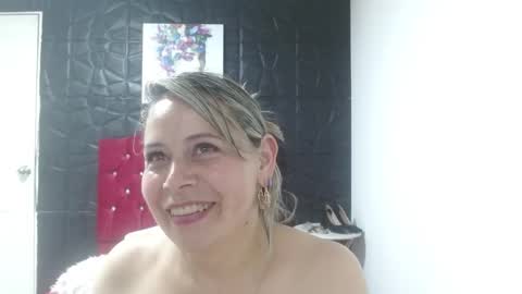 cinthia1609 online show from 01/30/25, 01:22