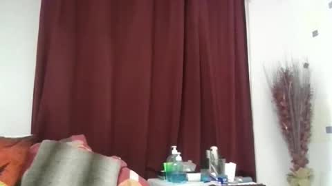 cinthia2525 online show from 10/21/25, 08:59