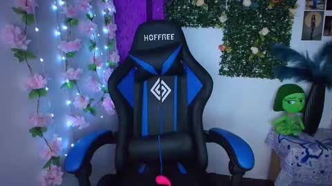 CinthiaCarter online show from 09/13/25, 04:23