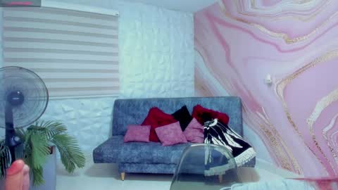  CINTIA  online show from 01/09/25, 11:36