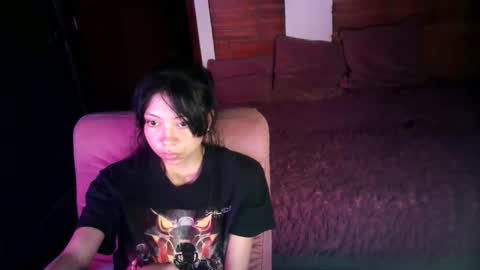 Snapshot of cintya_torres_1 chatting on 04/27/26, 02:42 cintya torres online show from 04/27/26, 02:42