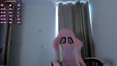 Paulina online show from 10/12/25, 09:14