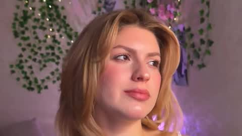 karina online show from 11/30/25, 03:05