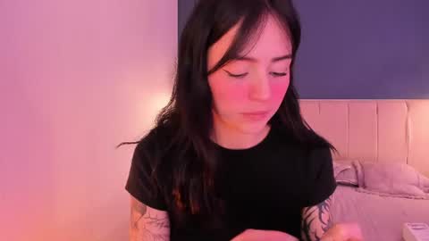 Snapshot of cityygirl_ chatting on 06/12/26, 04:11 Anna online show from 06/12/26, 04:11